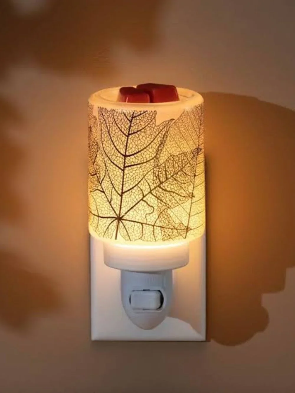 Scentsy Glided Leaves Mini Warmer